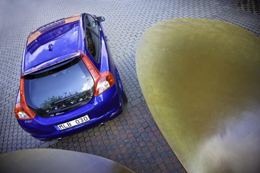  Volvo C30 2009 года  (фото 16 из 92)